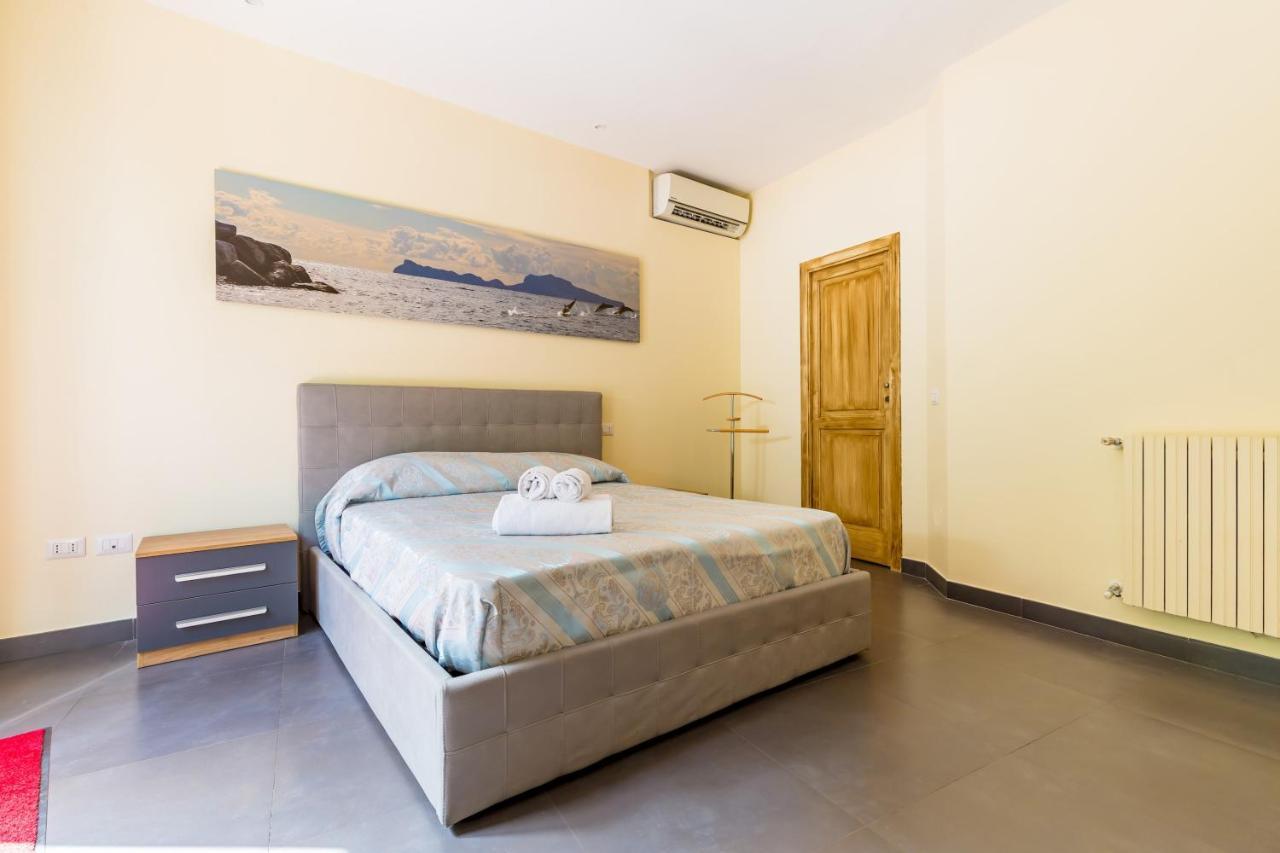 Villa Dolcevita With Parking By Napoliapartments 外观 照片
