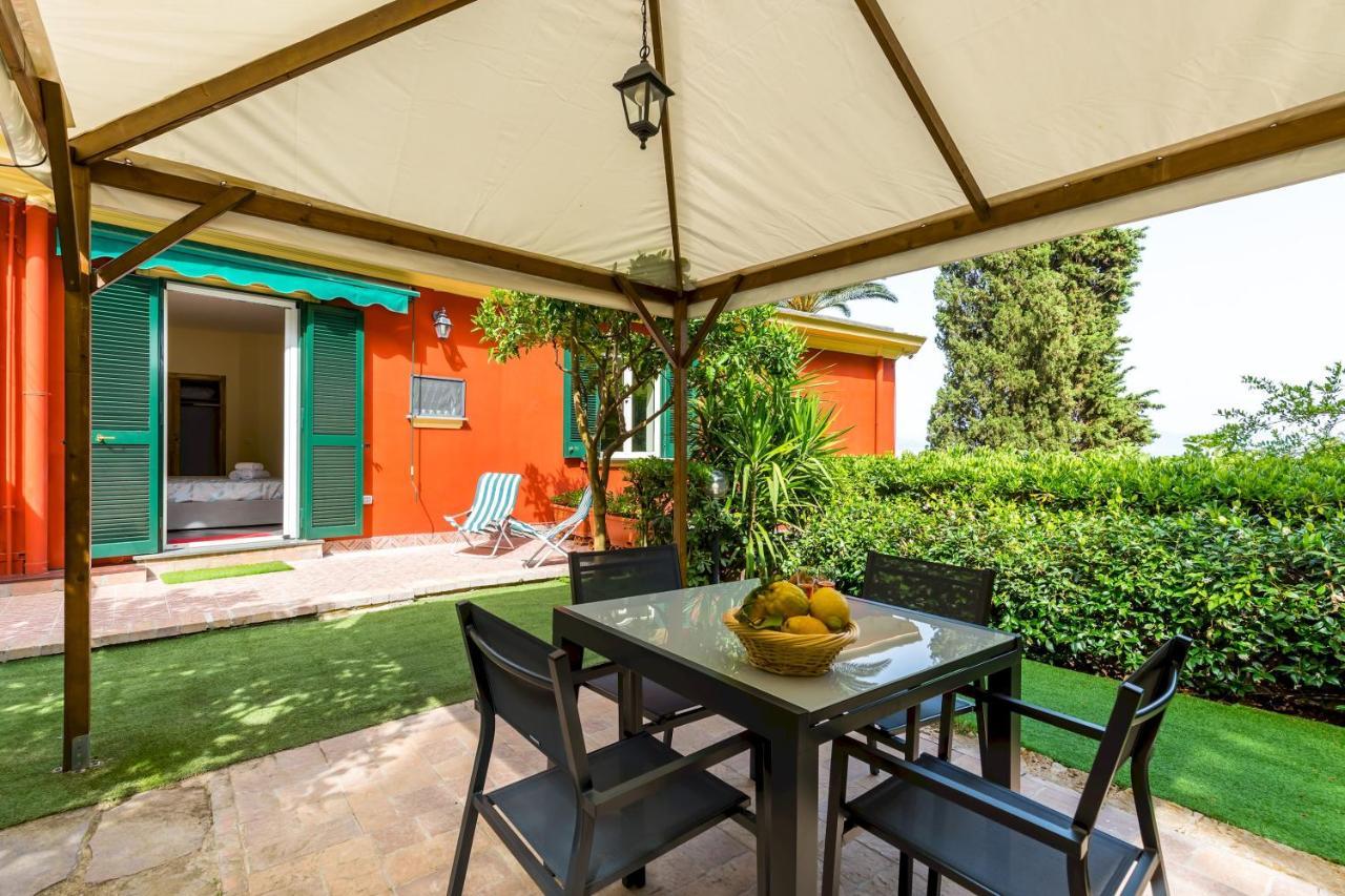 Villa Dolcevita With Parking By Napoliapartments 外观 照片