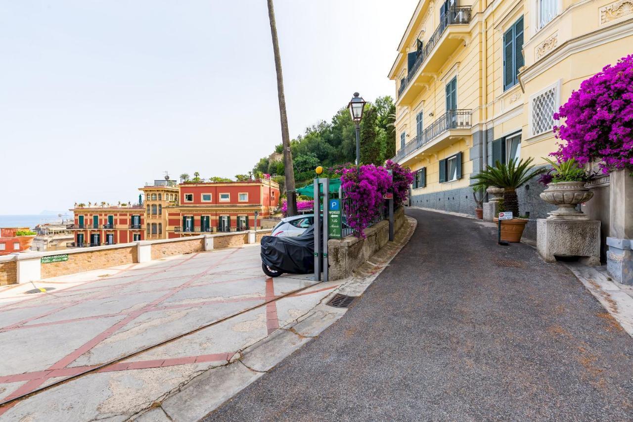 Villa Dolcevita With Parking By Napoliapartments 外观 照片